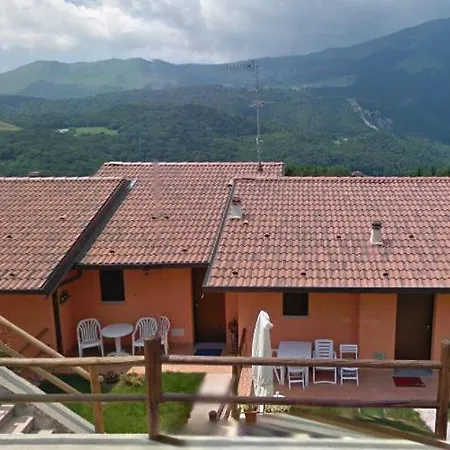 Lägenhet Rosalba Ferrara di Monte Baldo